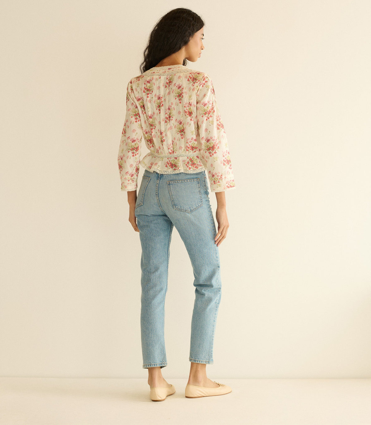 Hillock Top in Ivory Lantana Floral - view 4
