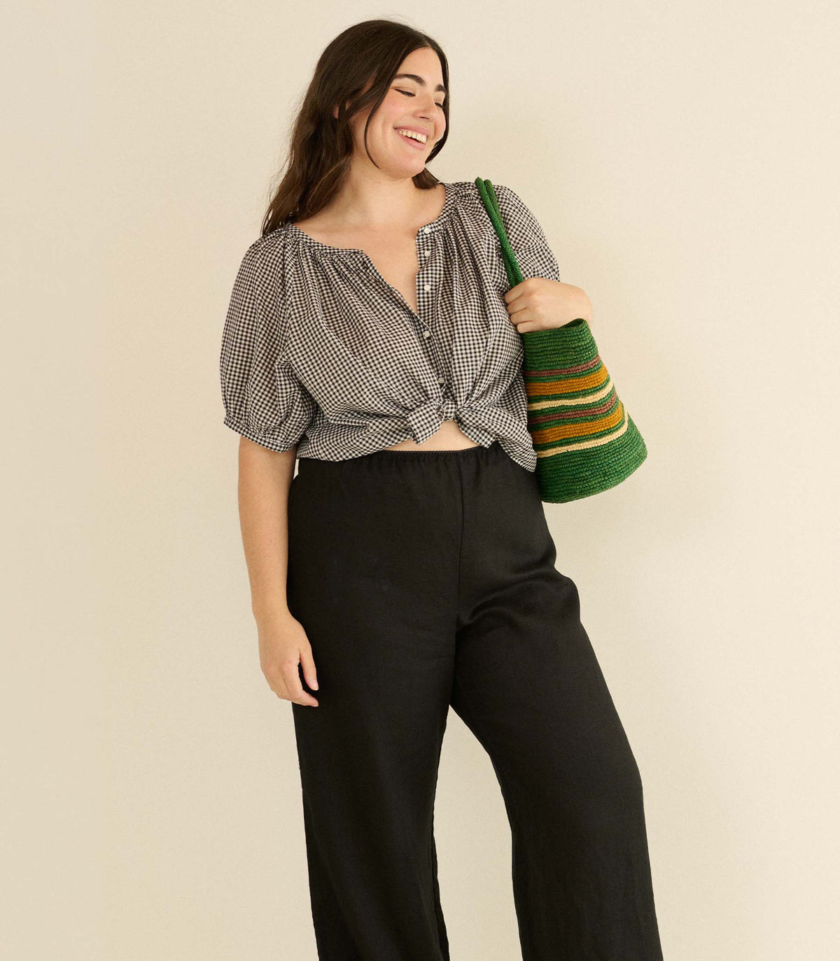 Lavon Linen Pant in Black - view 2