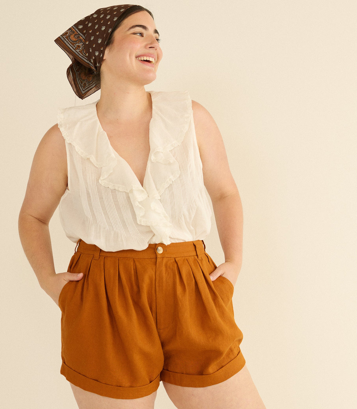 Paige Linen Short in Sedona Clay - view 5