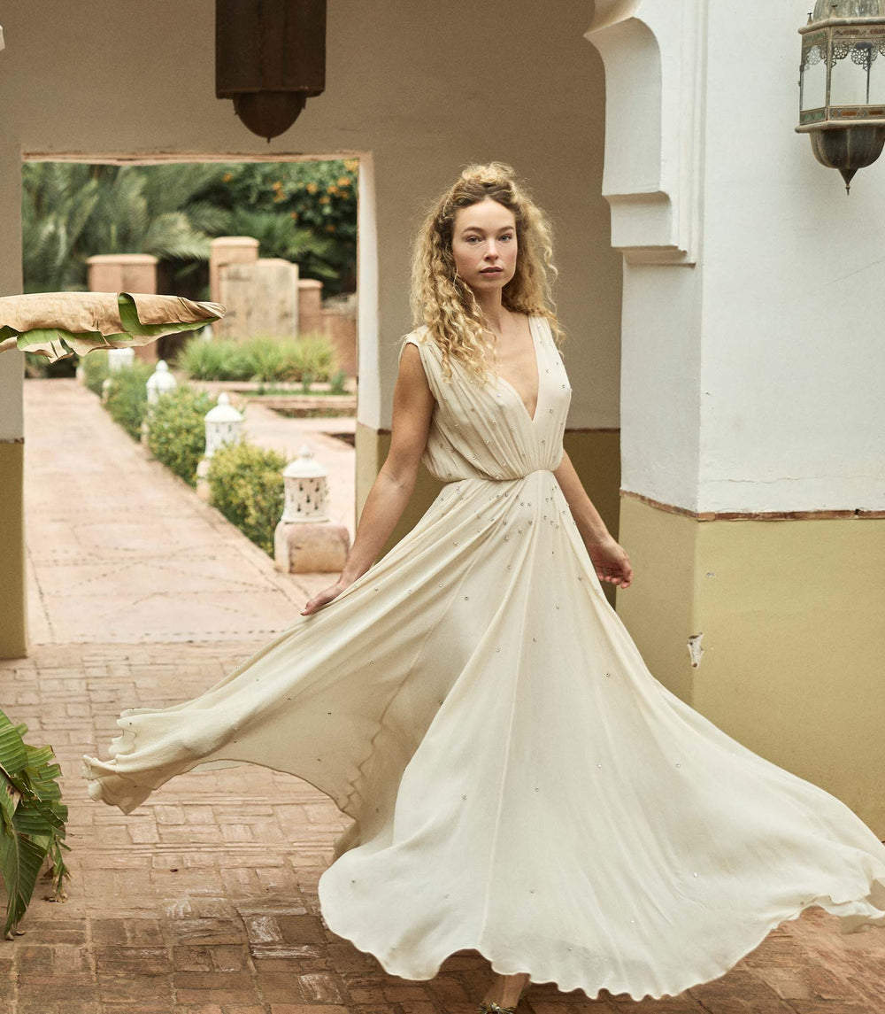 Party and New Year's Eve dresses at Salela